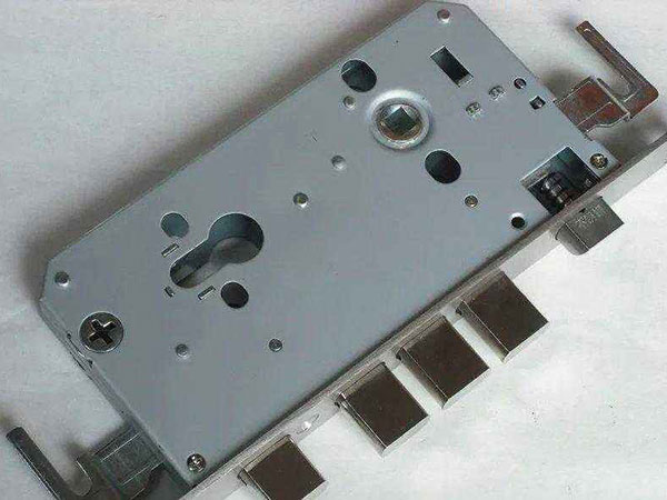 天全24小时上门开锁公司